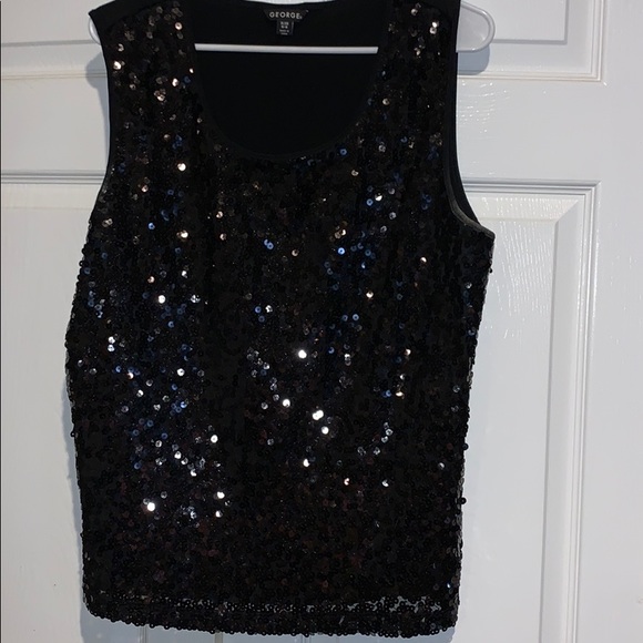 Black sequin layer on front 100% polyester top - Picture 1 of 5